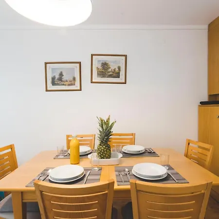 49 - Tiago's Surf House Apartamento *